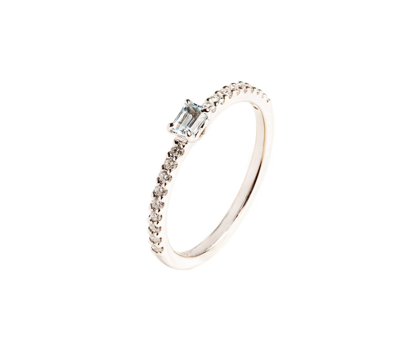 MINI BAGUETTE AQUAMARINE RING